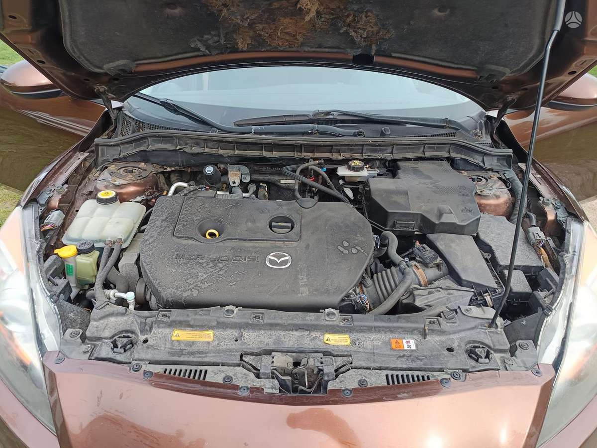 Mazda 3, 2.0 l., hatchback