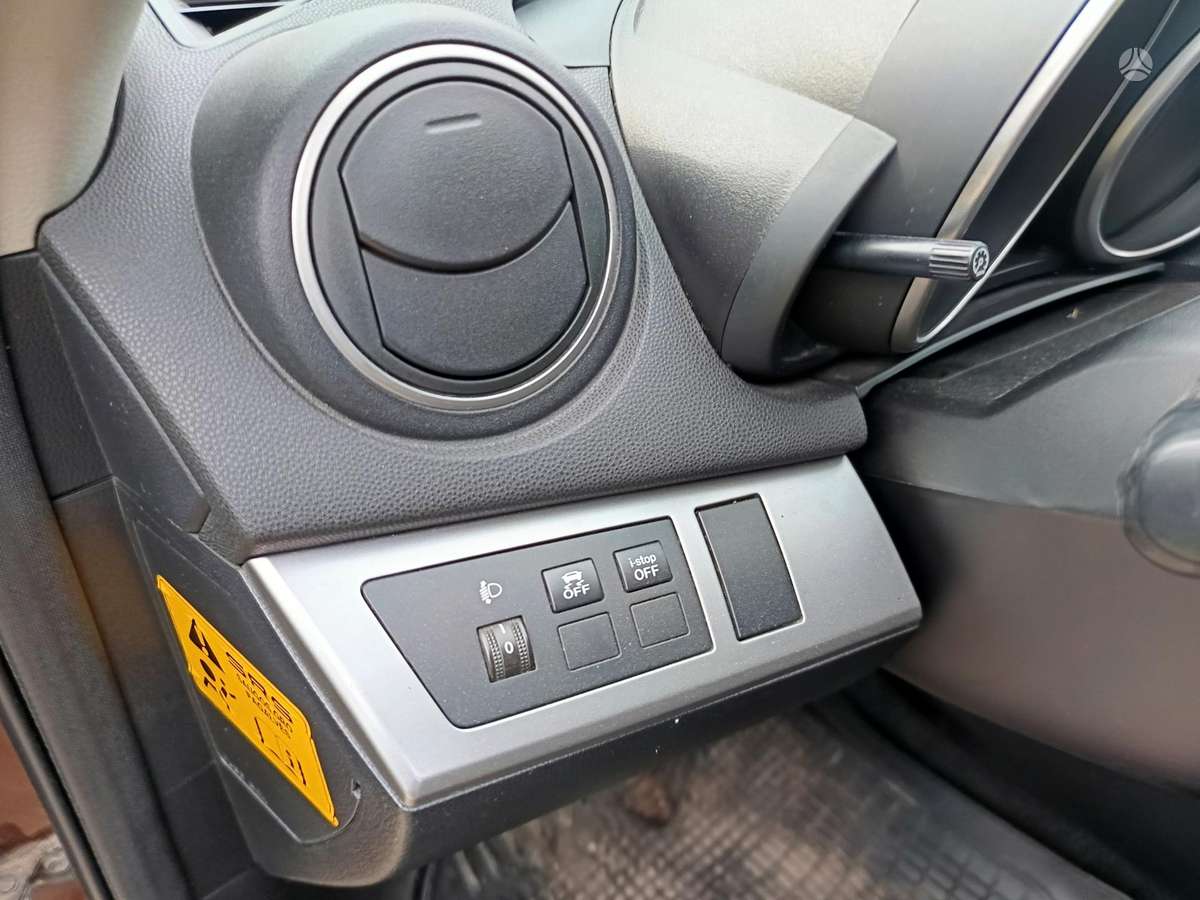 Mazda 3, 2.0 l., sedanas