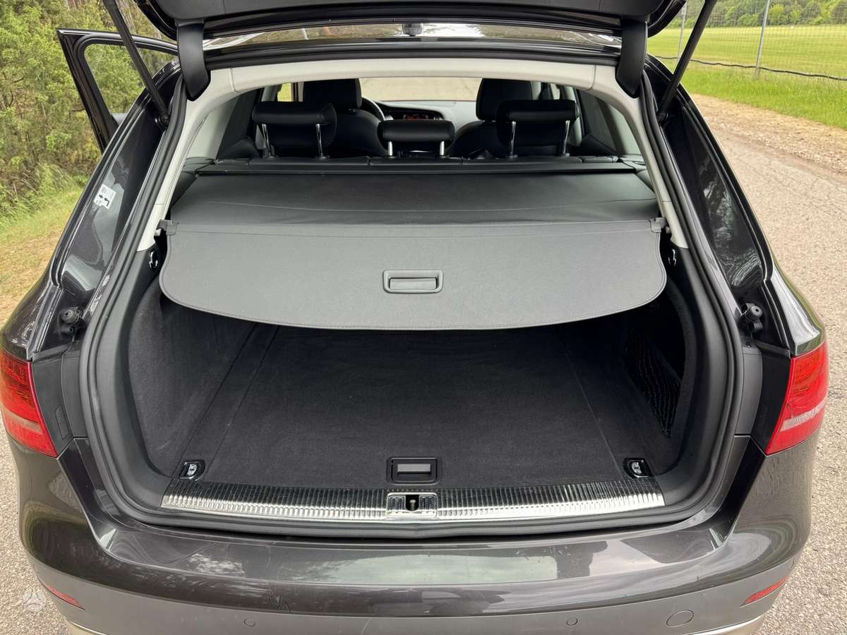 Audi A4 allroad, 2.0 l., Универсал
