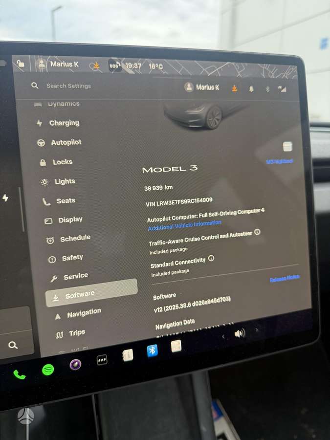 Tesla Model 3, 60 kWh, hatchback