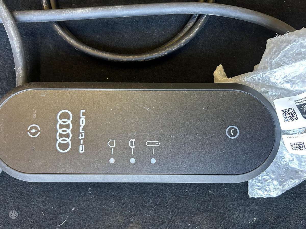 Audi Q6 e-tron kėbulo dalys