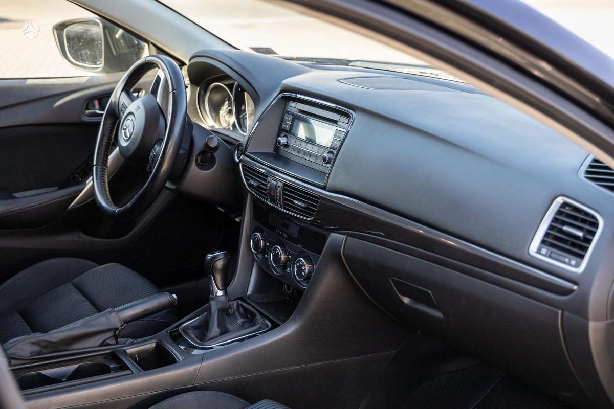 Mazda 6, 2.5 l., Седан