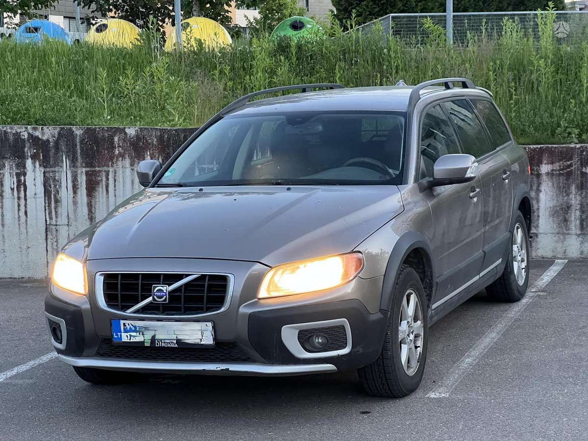 Volvo XC70, 2.4 l., Универсал