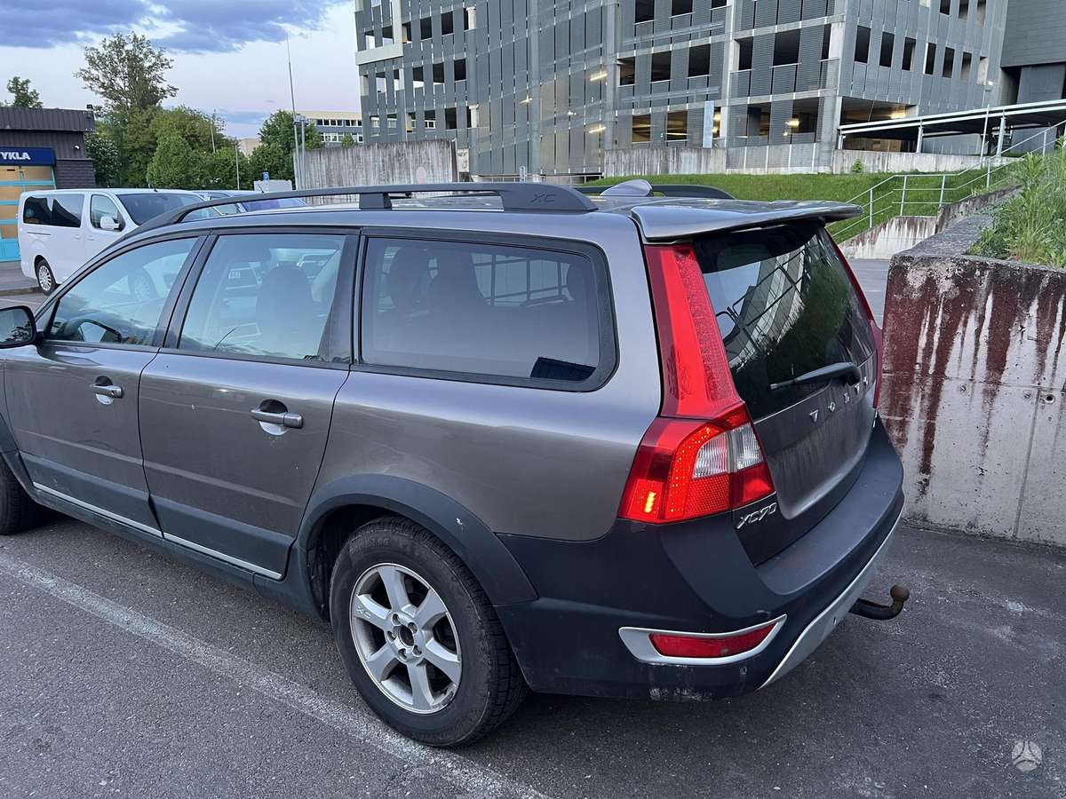 Volvo XC70, 2.4 l., Универсал