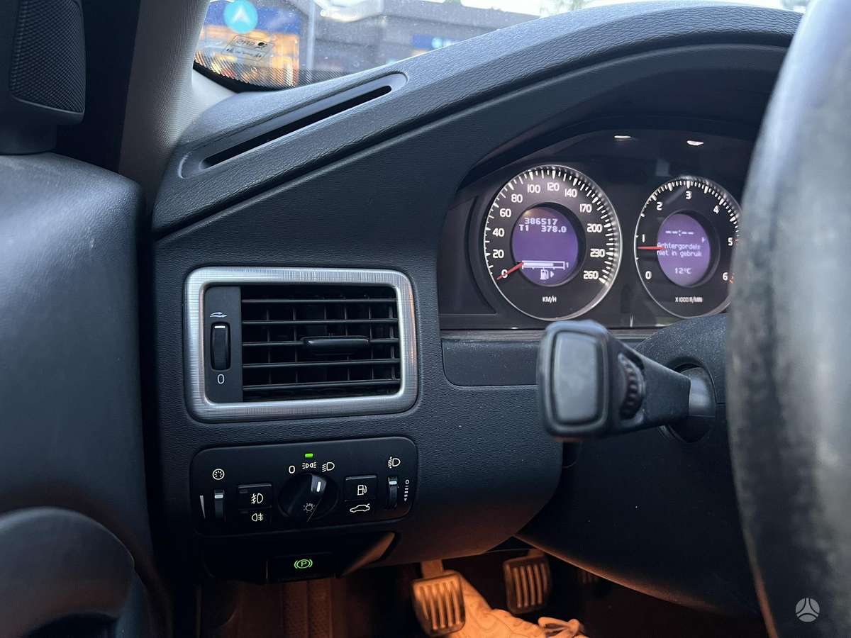 Volvo XC70, 2.4 l., Универсал