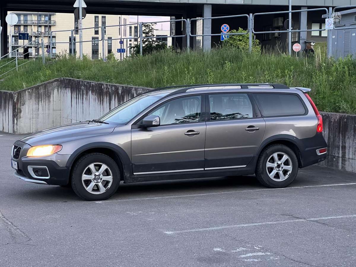 Volvo XC70, 2.4 l., Универсал