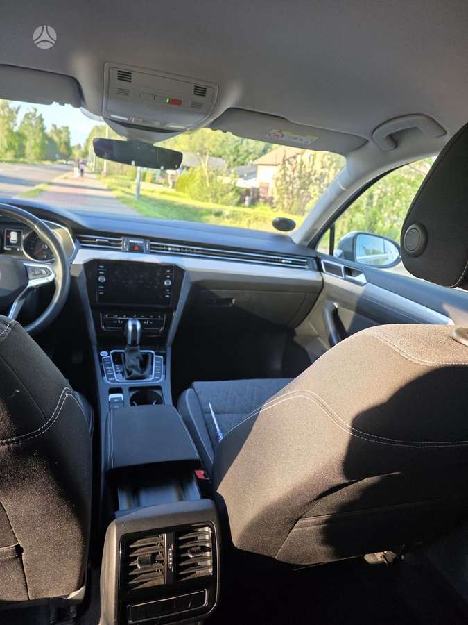 Volkswagen Passat - 7