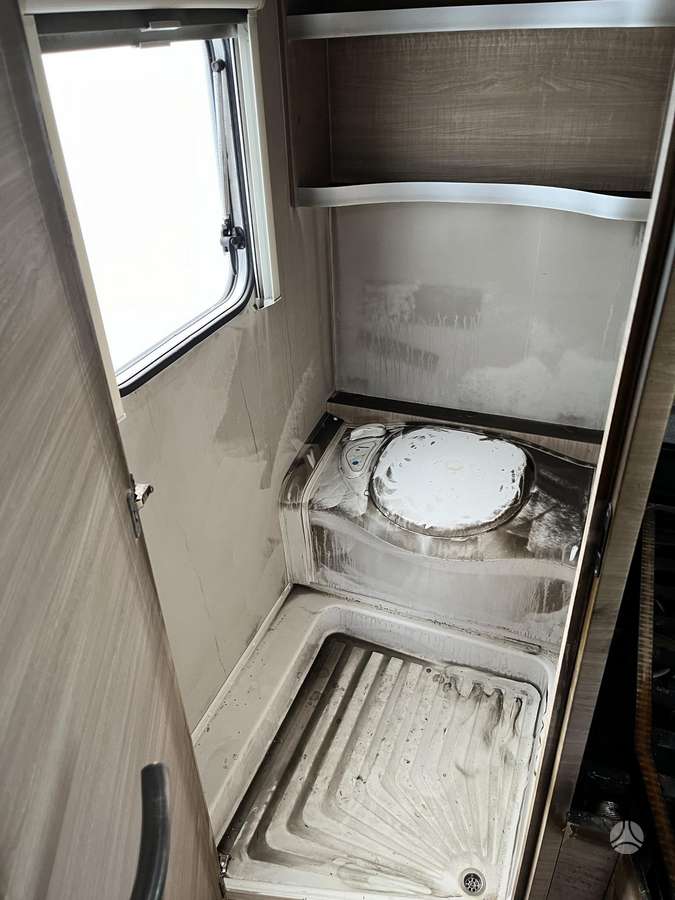 Knaus Sudwind, кемперы