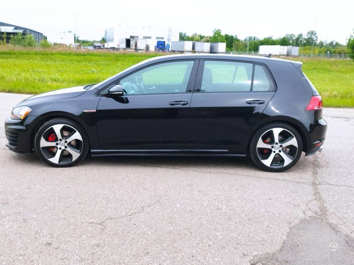 Volkswagen Golf, 2.0 l., hatchback