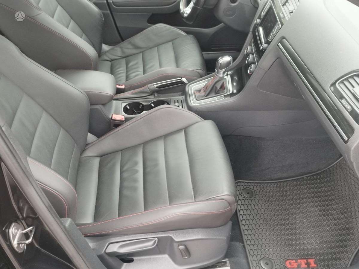 Volkswagen Golf, 2.0 l., hatchback