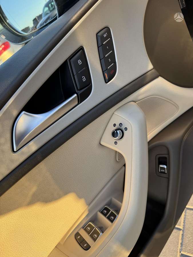 Audi A6, 2.0 l., universalas