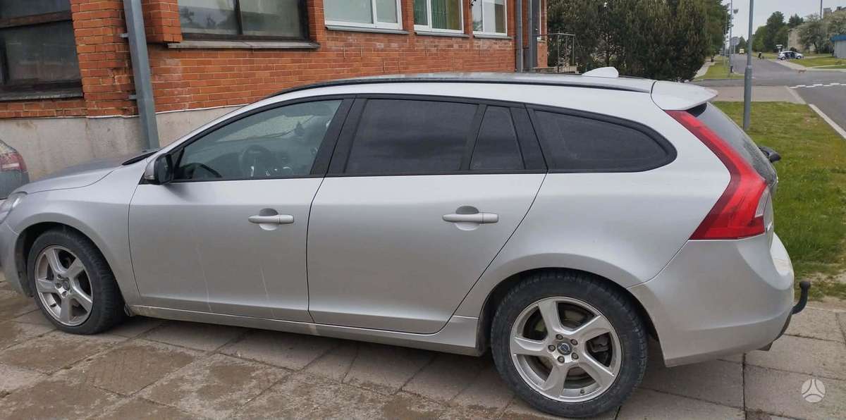 Volvo V60, 2.0 l., universalas