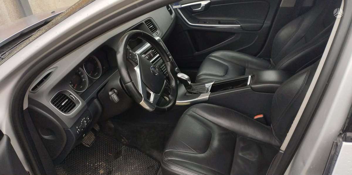 Volvo V60, 2.0 l., wagon