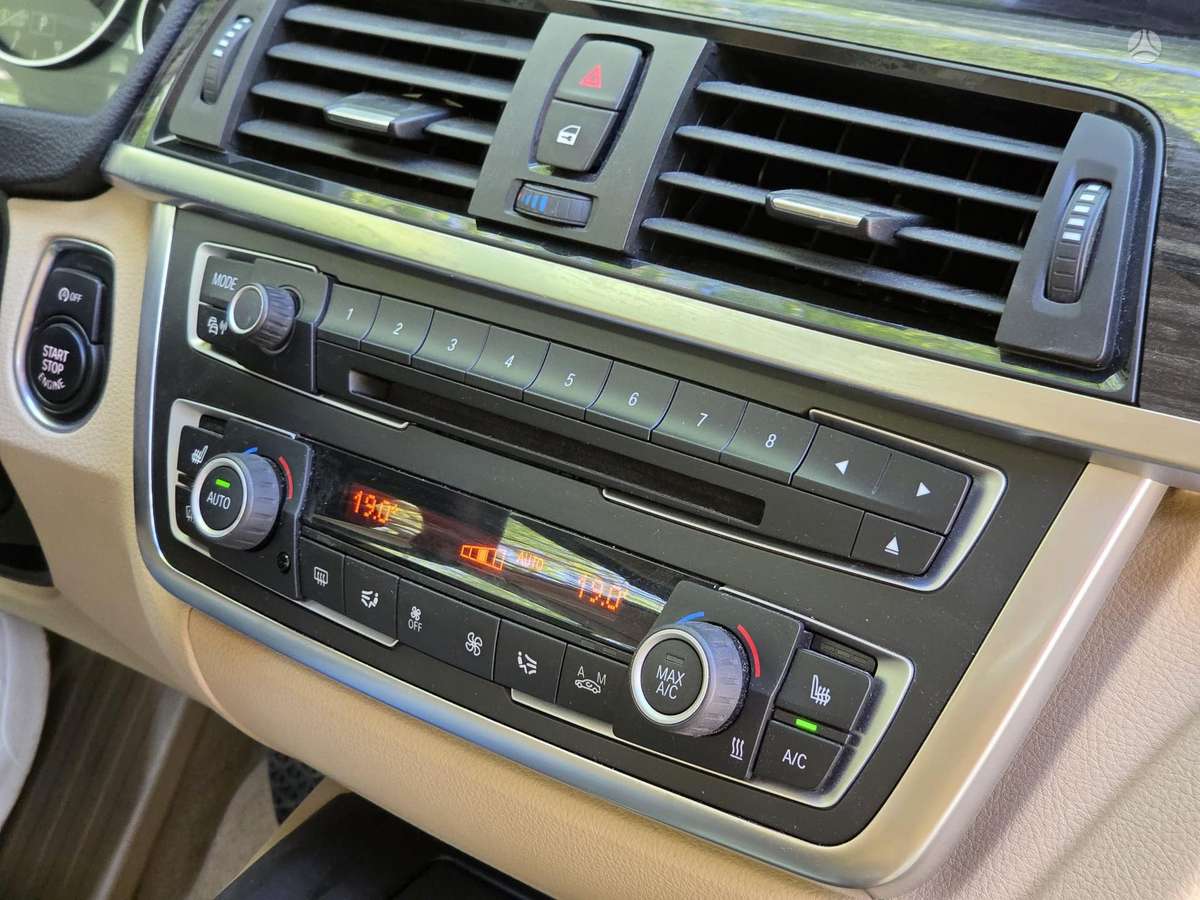 BMW 320, 2.0 l., universalas