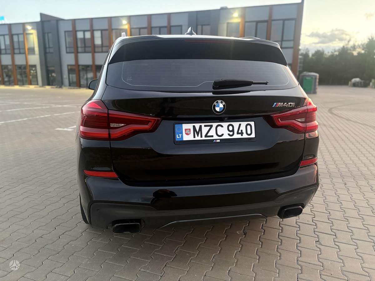BMW X3, 3.0 l., off-road / crossover