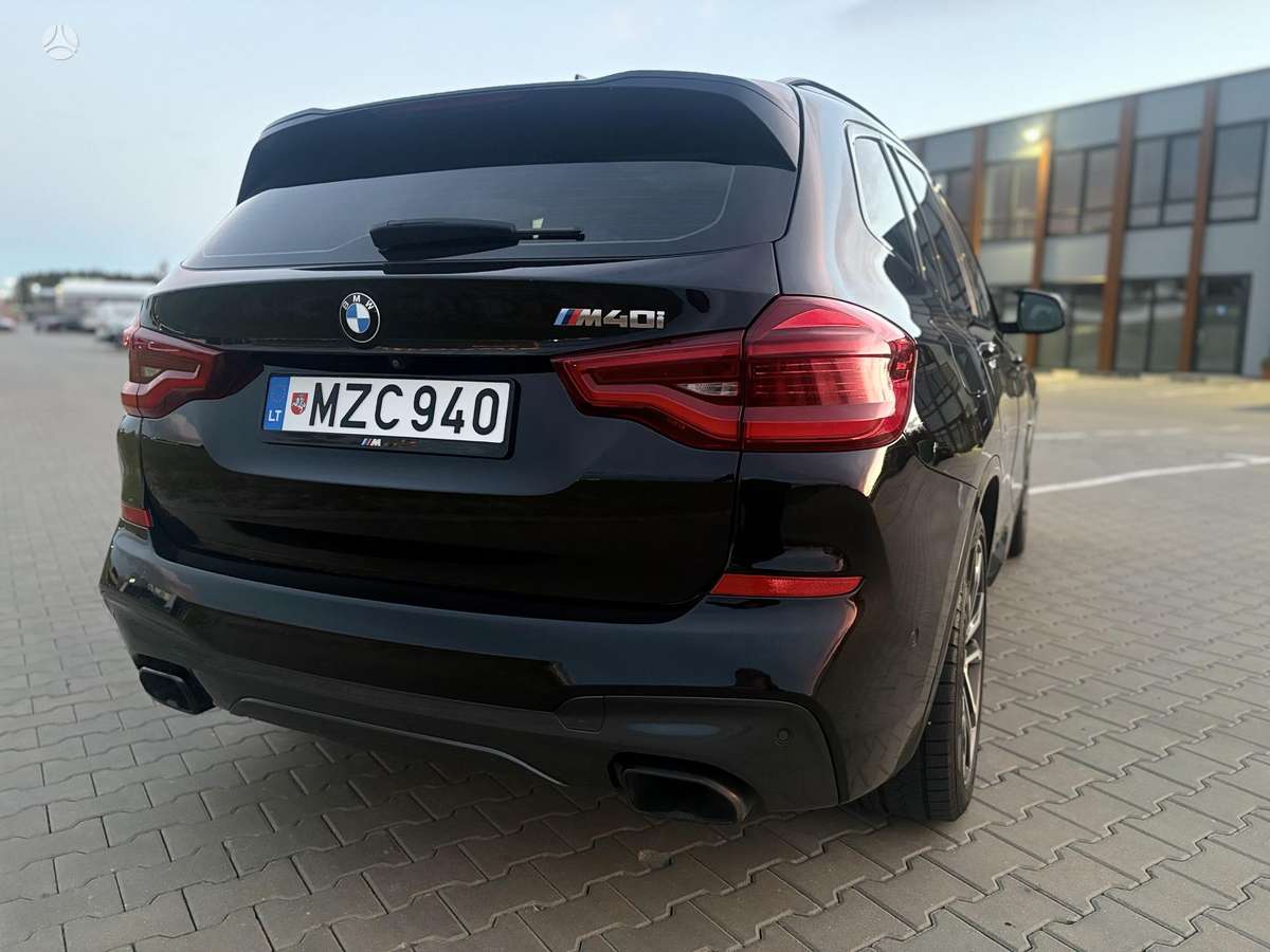 BMW X3, 3.0 l., off-road / crossover