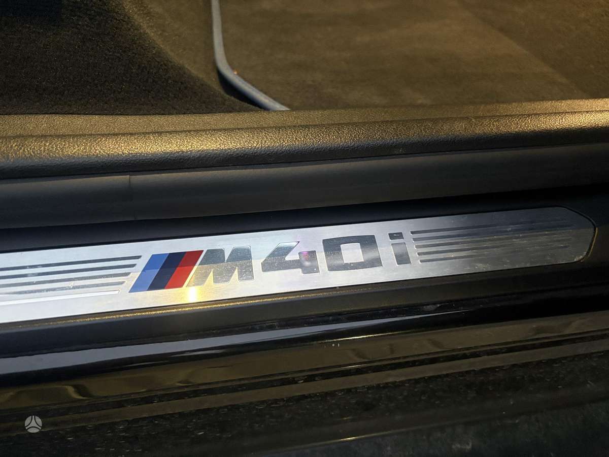 BMW X3, 3.0 l., off-road / crossover