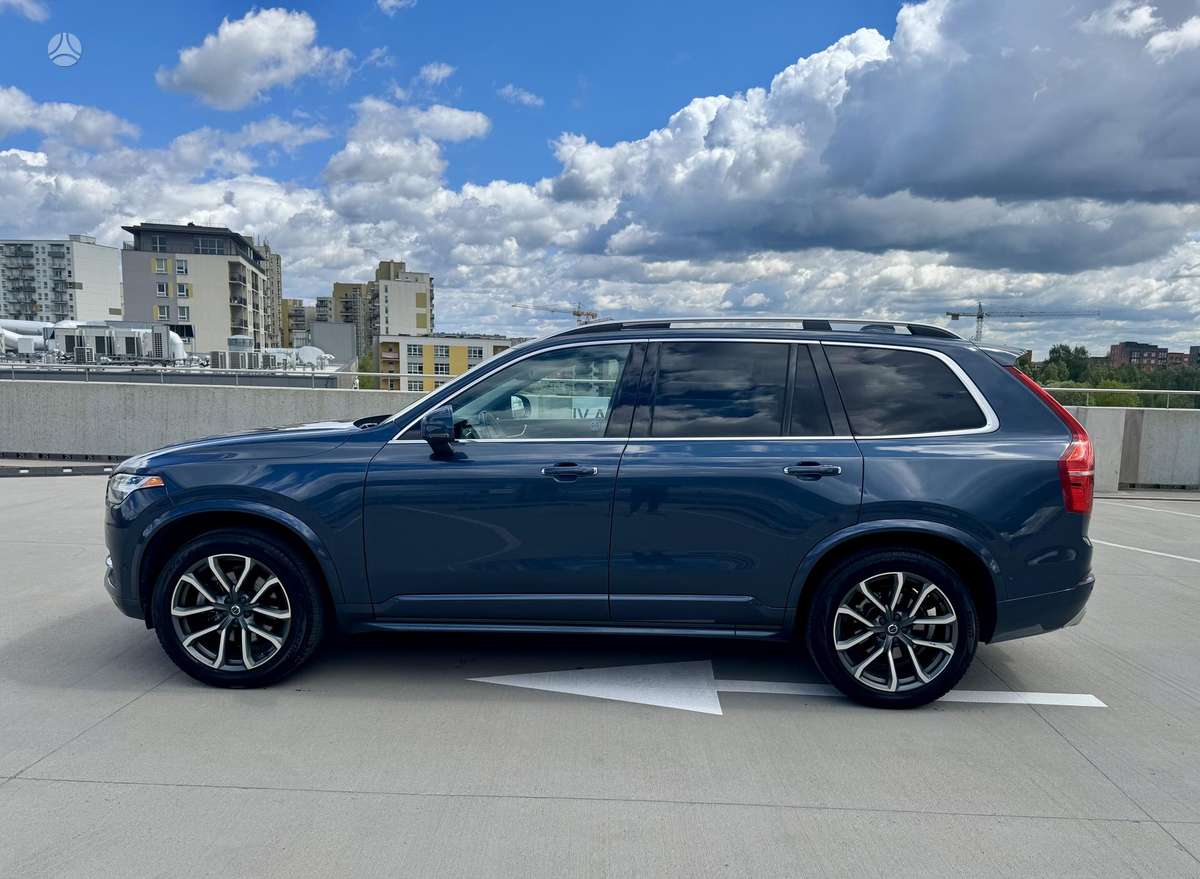Volvo XC90 - 6