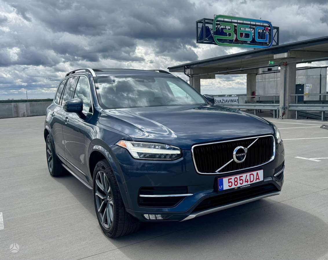 Volvo XC90 - 9