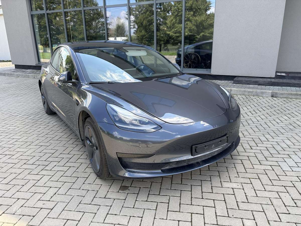 Tesla Model 3, 60 кВт·ч, Седан