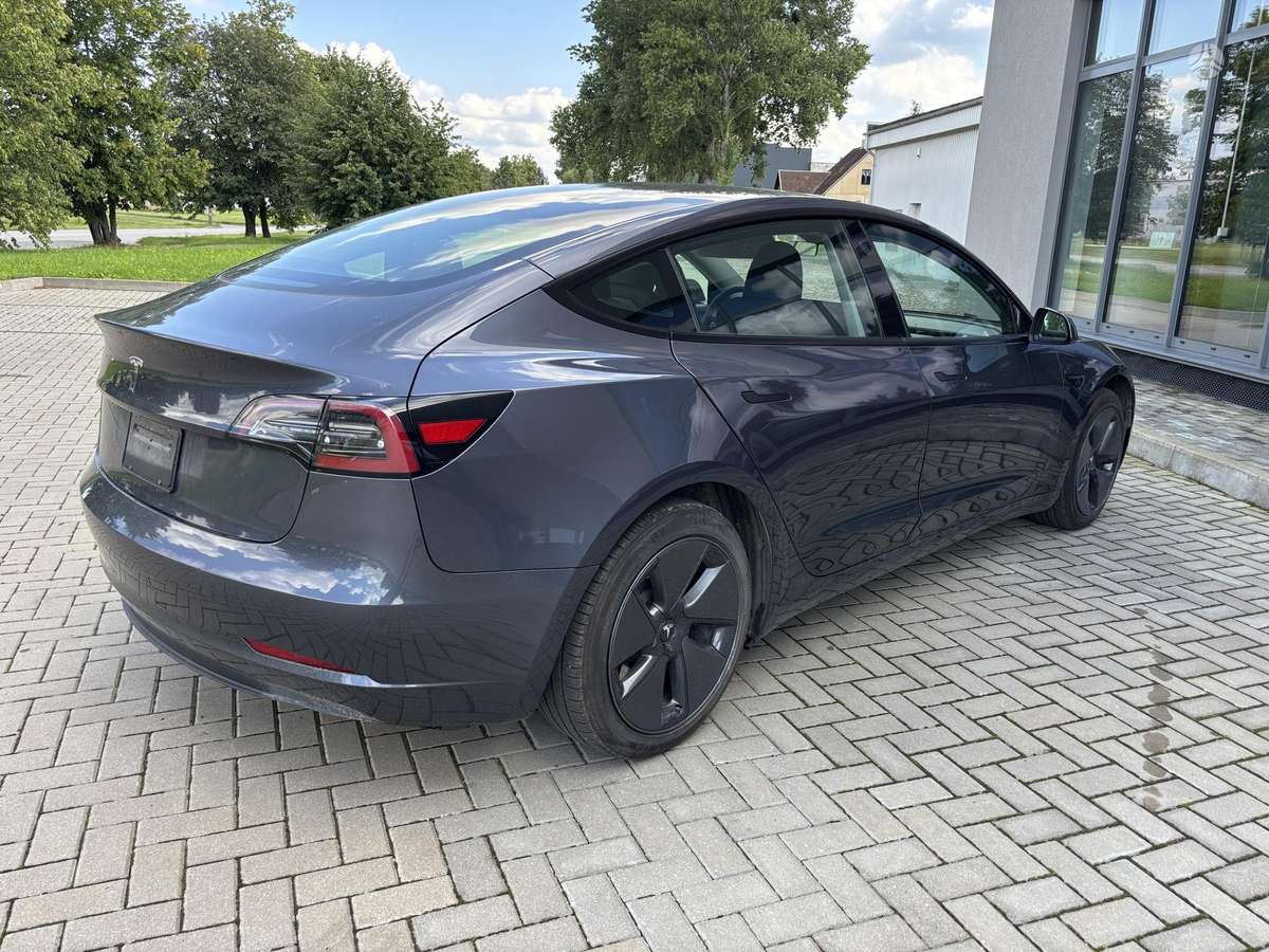 Tesla Model 3, 60 kWh, sedanas