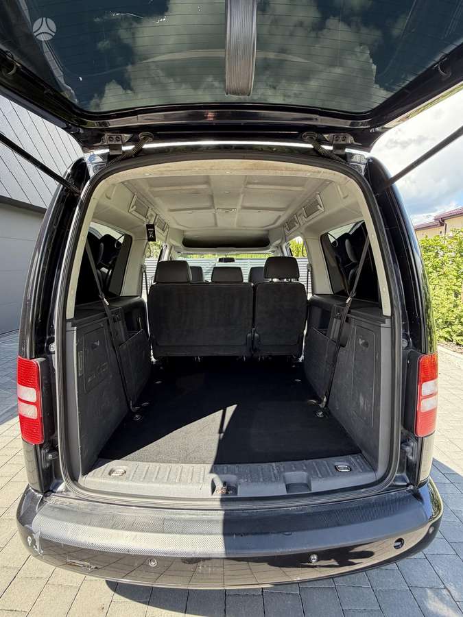 Volkswagen Caddy Maxi - 10