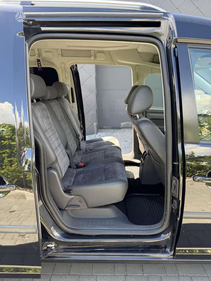 Volkswagen Caddy Maxi - 11