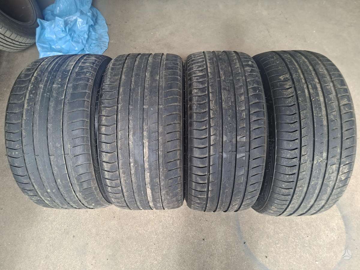 Triangle R19 275/30, summer 245/35 R19