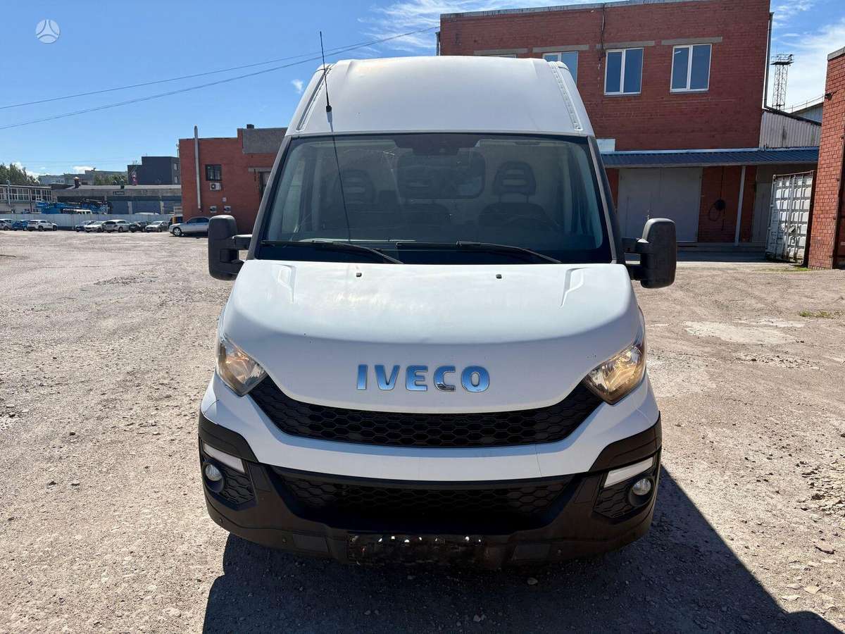 Iveco Daily, 2.3 l., Минивэн