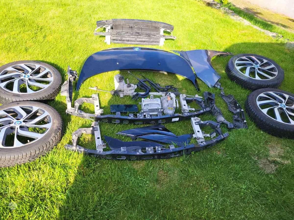 BMW i3 body parts