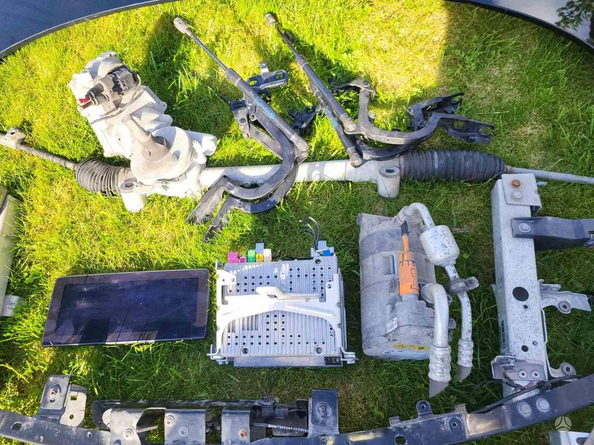 BMW i3 body parts
