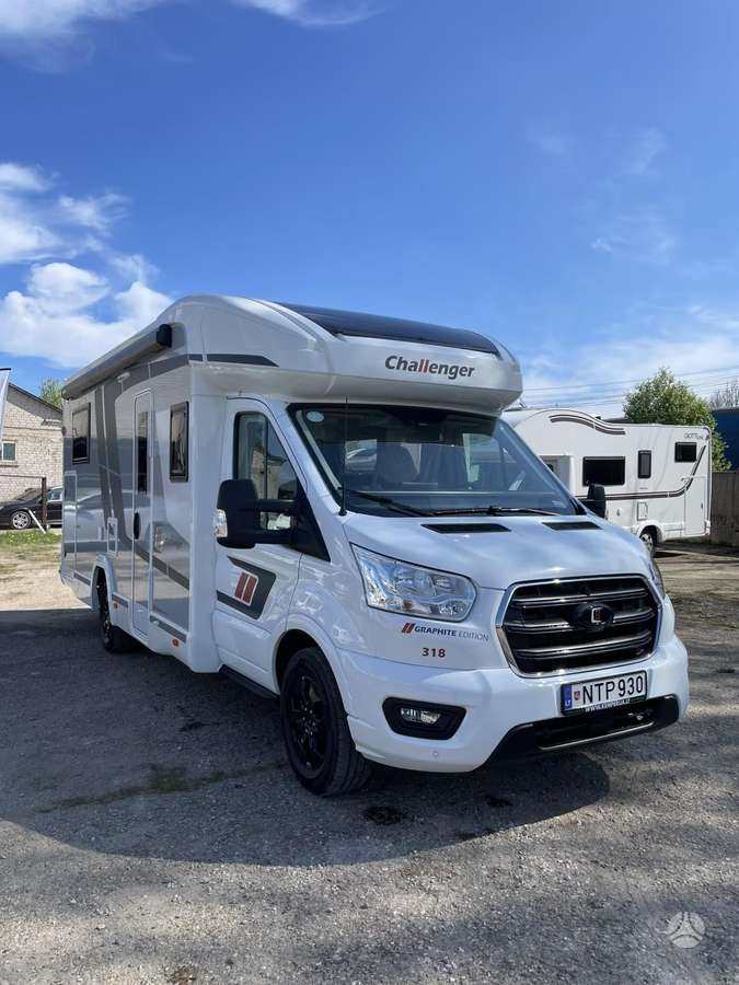 CHALLANGER 318 Graphite Edition A/T, campers