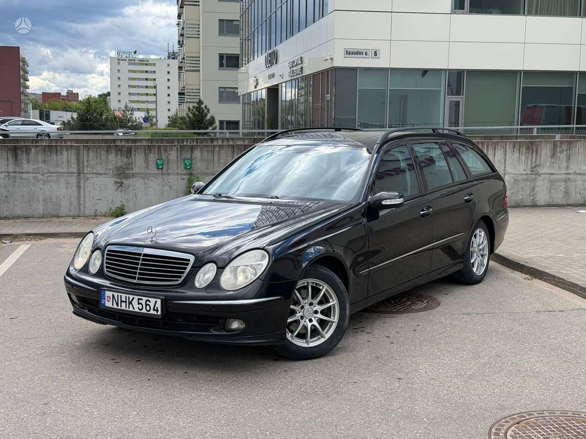 Mercedes-Benz E320, Универсал