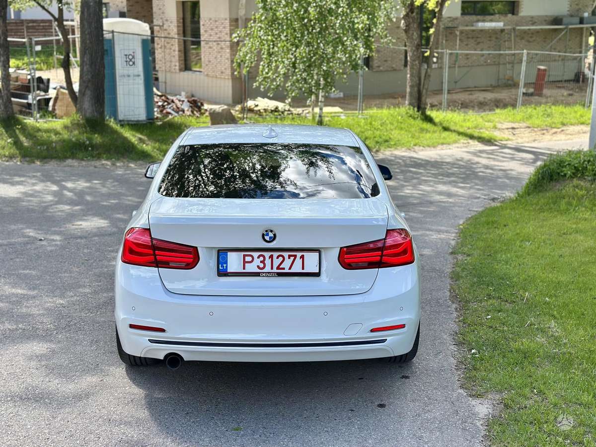 BMW 320, 2.0 l., Седан