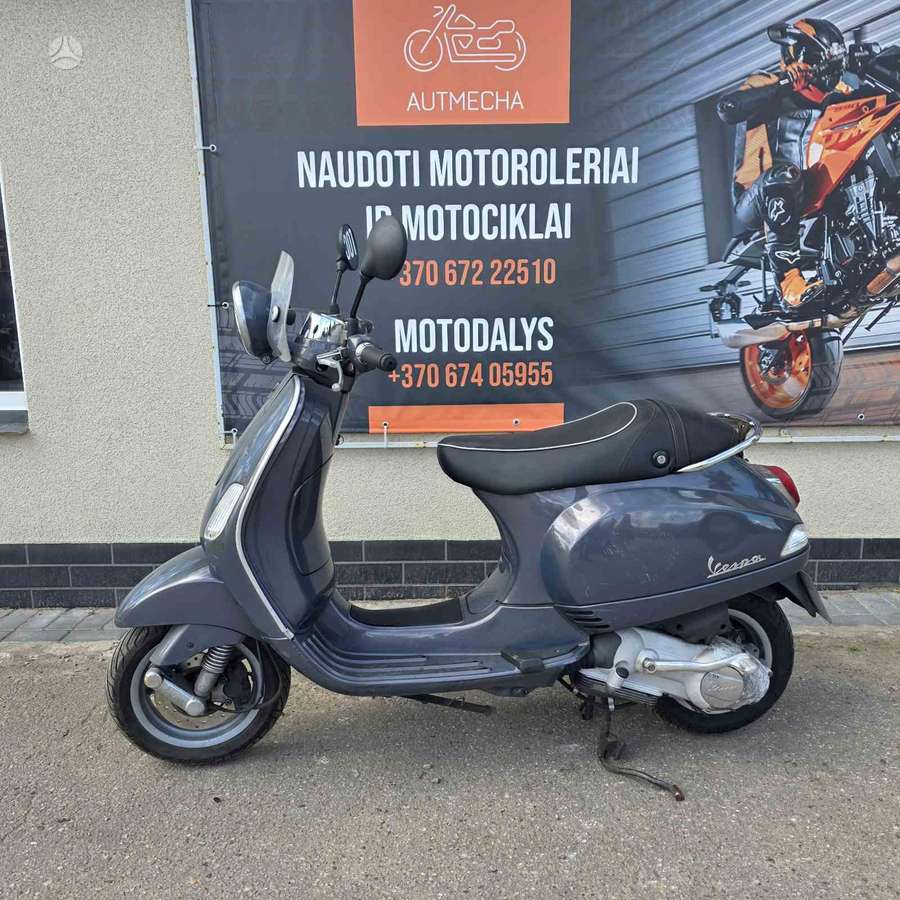 Piaggio Vespa 125cc, scooters / mopeds