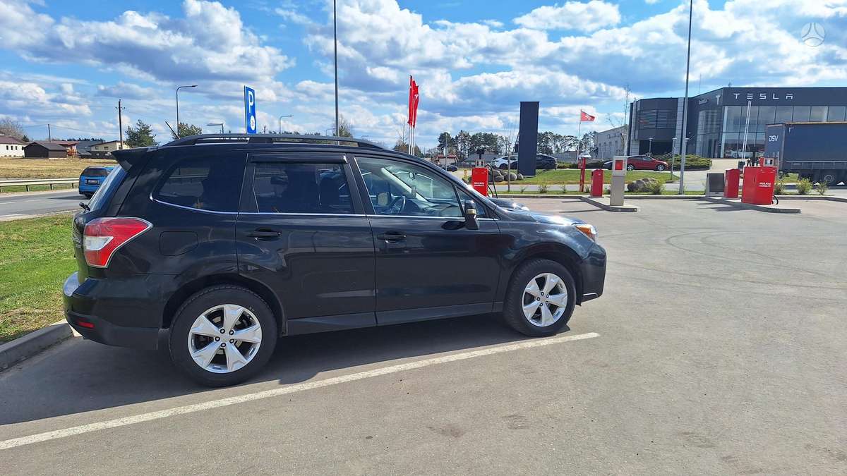Subaru Forester, 2.5 l., off-road / crossover