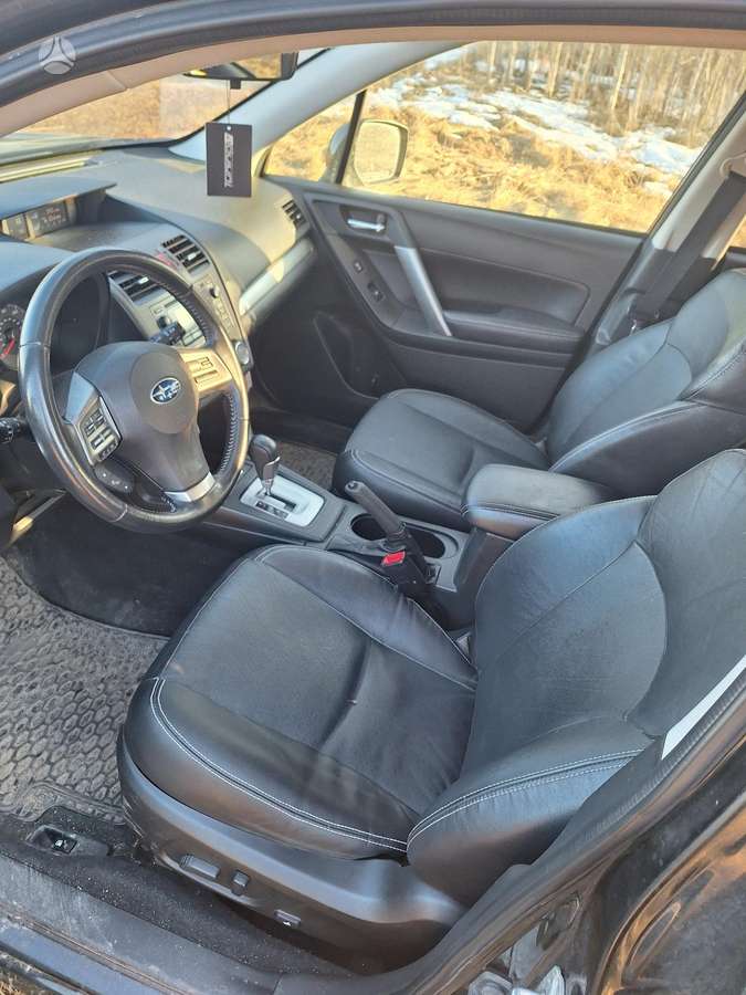 Subaru Forester, 2.5 l., off-road / crossover
