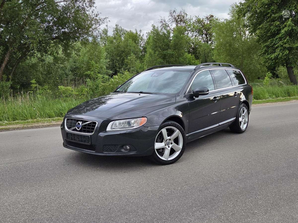 Volvo V70, 2.0 l., Универсал