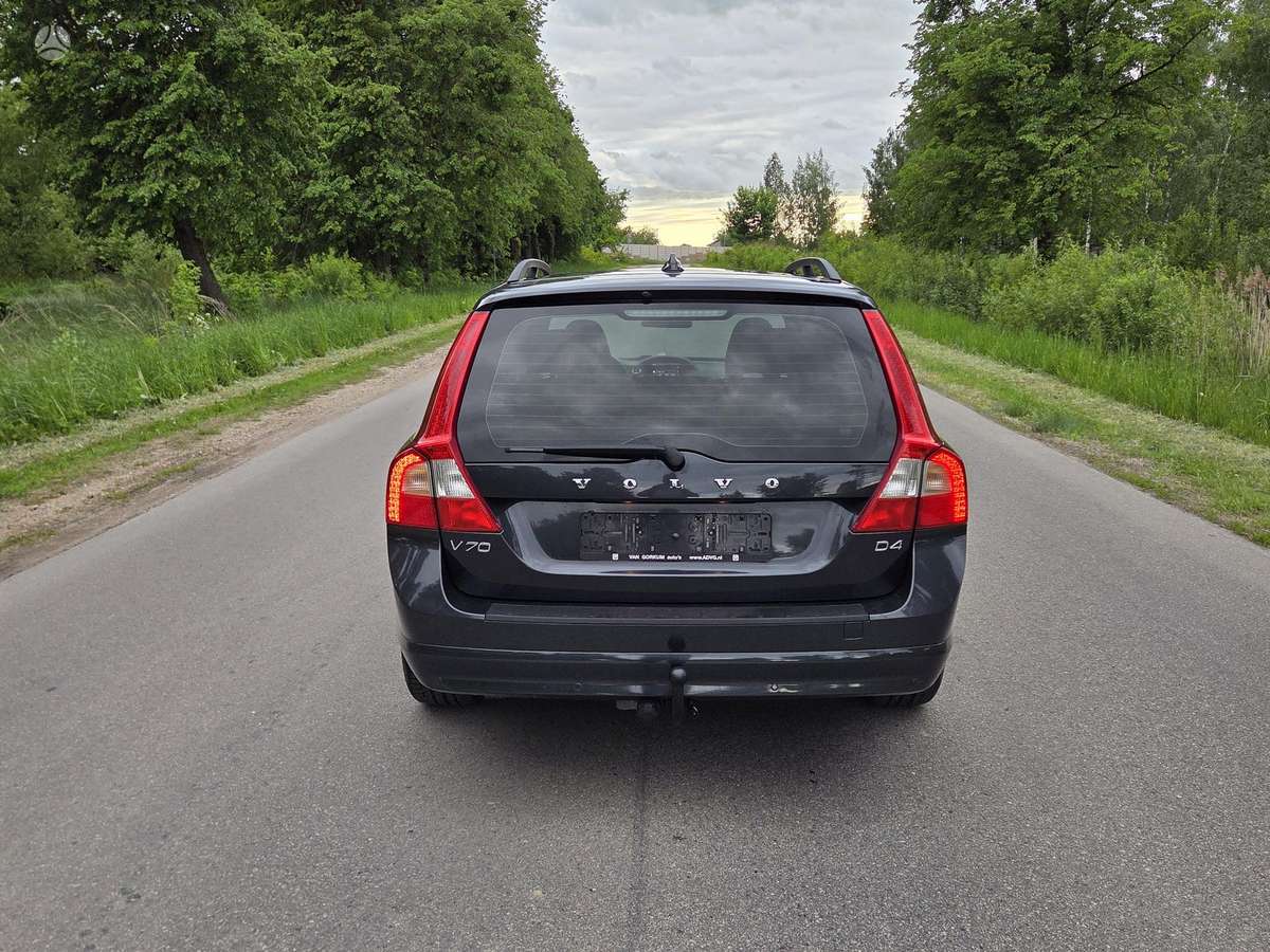 Volvo V70, 2.0 l., Универсал
