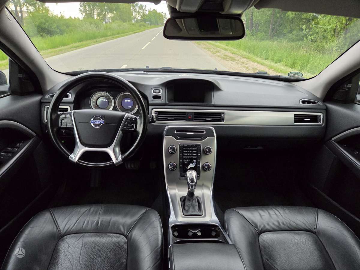 Volvo V70, 2.0 l., Универсал