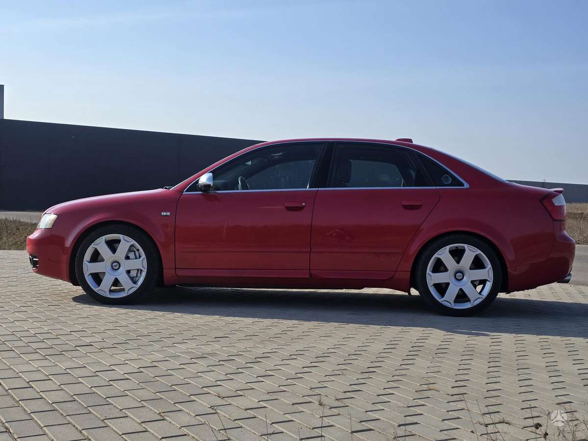 Audi S4, 4.2 l., Седан
