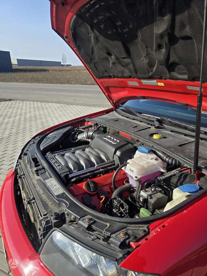 Audi S4, 4.2 l., Седан