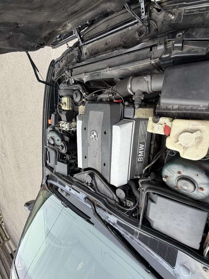 BMW 740, 4.0 l., Седан