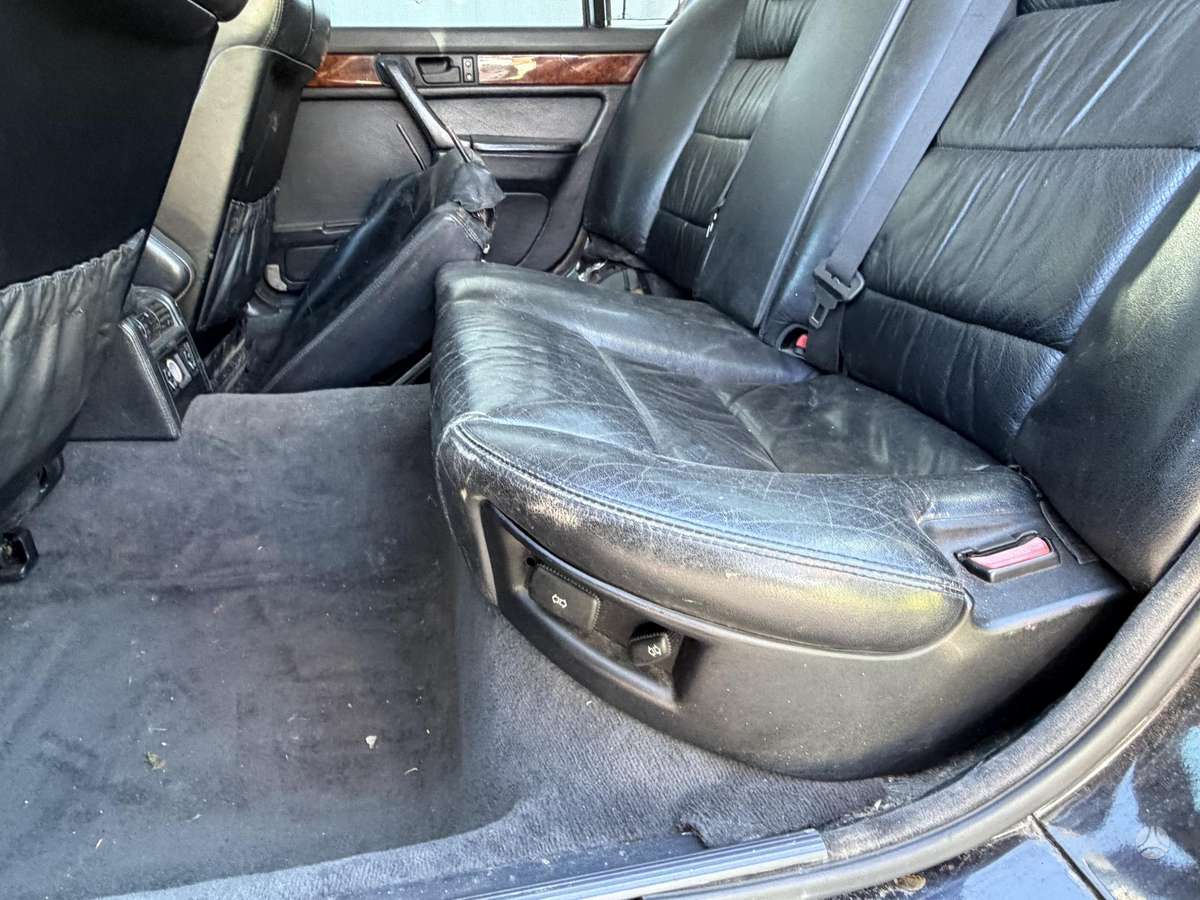 BMW 740, 4.0 l., Седан