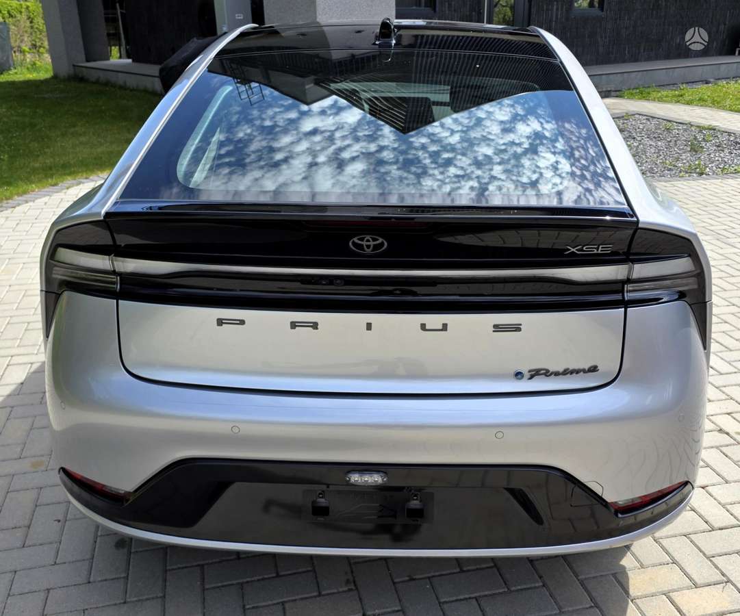 Toyota Prius - 7