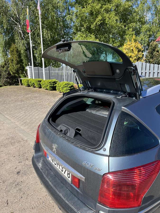 Peugeot 407, 2.2 l., Универсал