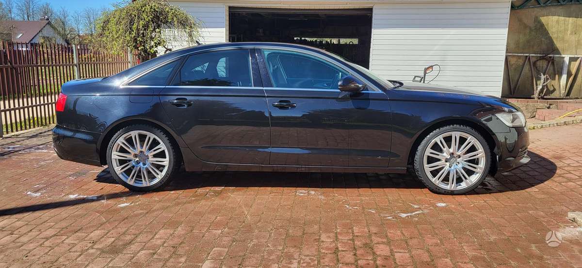 Audi A6, 3.0 l., Седан