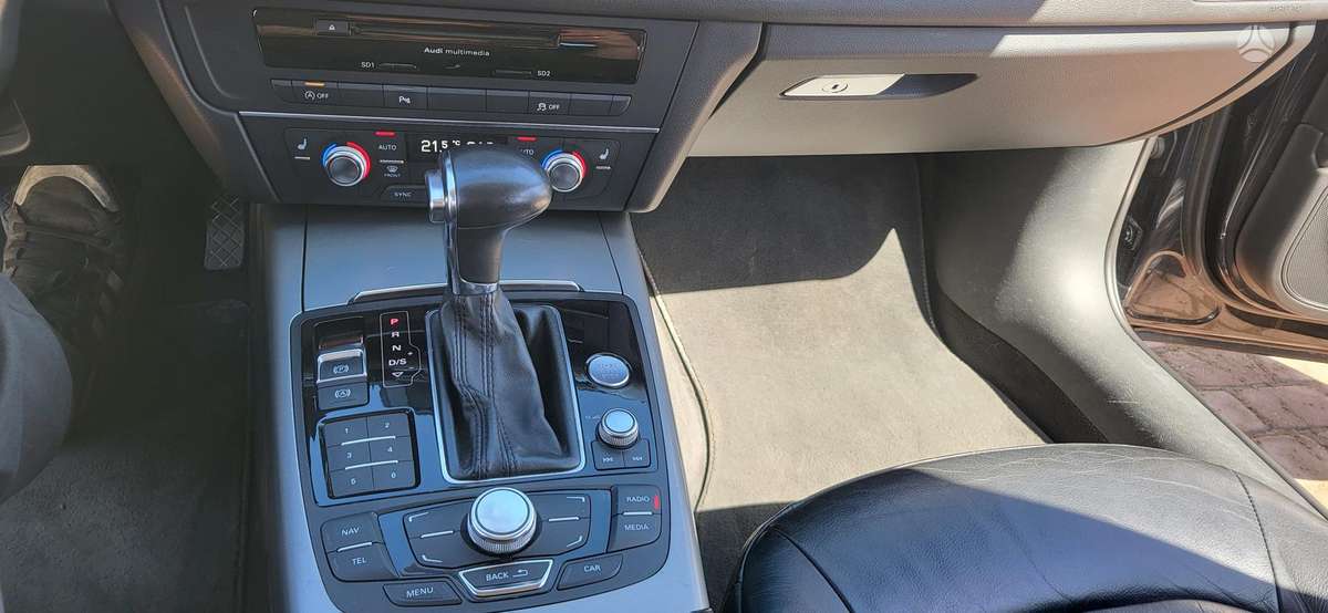 Audi A6, 3.0 l., Седан