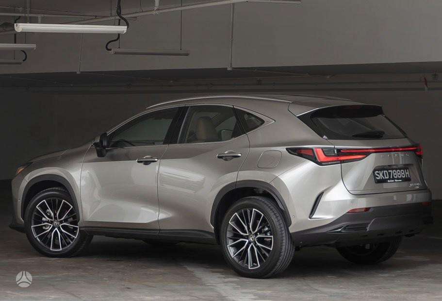 Lexus NX 350h, 2.5 l., off-road / crossover