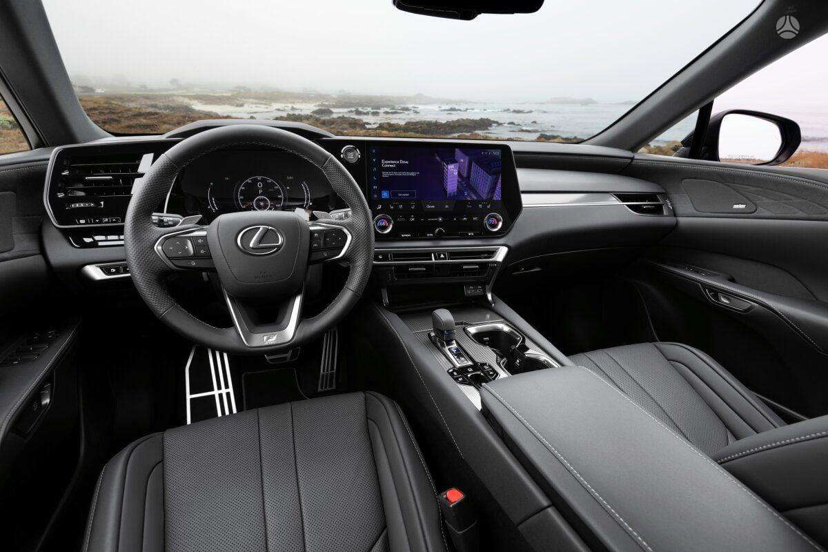 Lexus NX 350h, 2.5 l., off-road / crossover